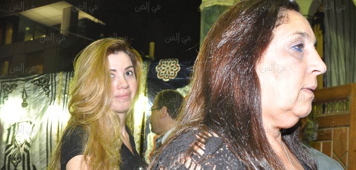 رانيا فريد شوقي في عزاء رأفت الميهي