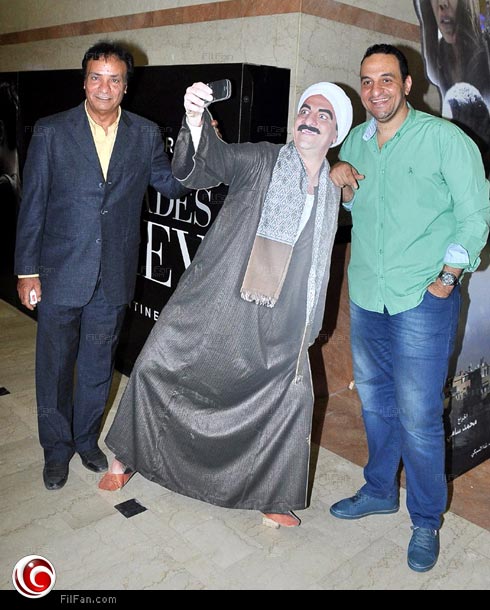 هشام إسماعيل مع حمدي الوزير في العرض الخاص لفيلم فزاع