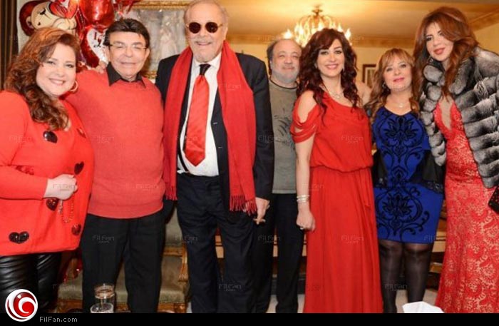 وفاء عامر ومحمود عبد العزيز وسمير صبري ودلال عبد العزيز