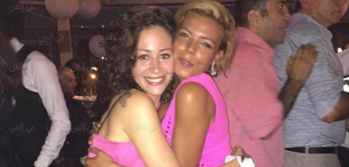 ناهد السباعي ومنة شلبي في حفل الزفاف