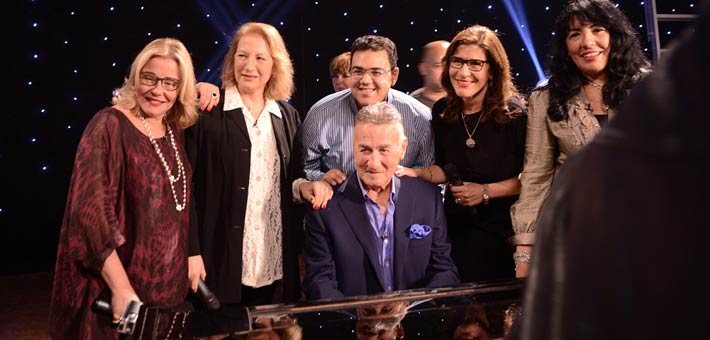 فرقة &quot;الفور إم&quot; مع نجوى إبراهيم