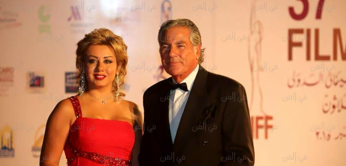 مصطفى فهمي وزوجته فاتن موسى