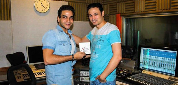 رنيم قطيط يتسلم ماستر ألبومه