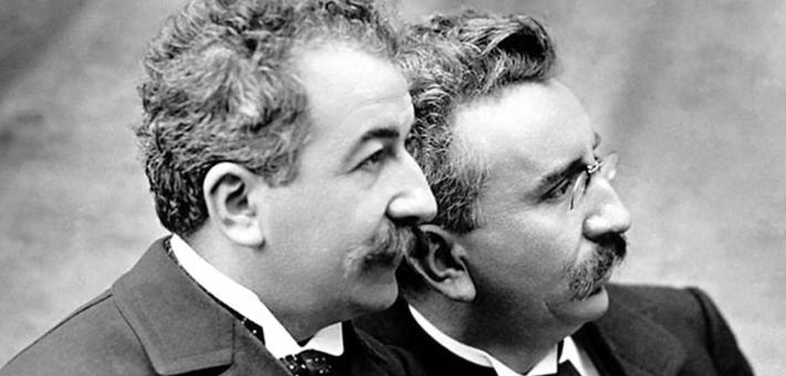 الإخوان لومير