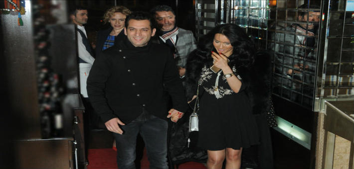 مراد يلدريم وإيمان الباني 