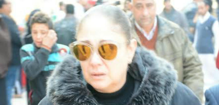 شيرين في جنازة كريمة مختار