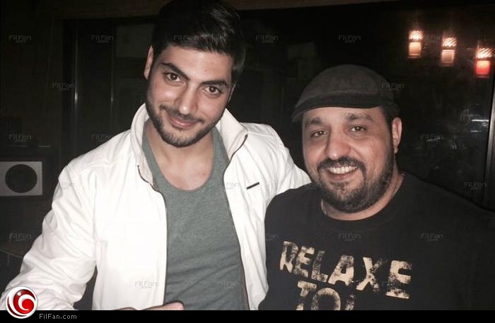 جان شهيد مع الموزع توما 