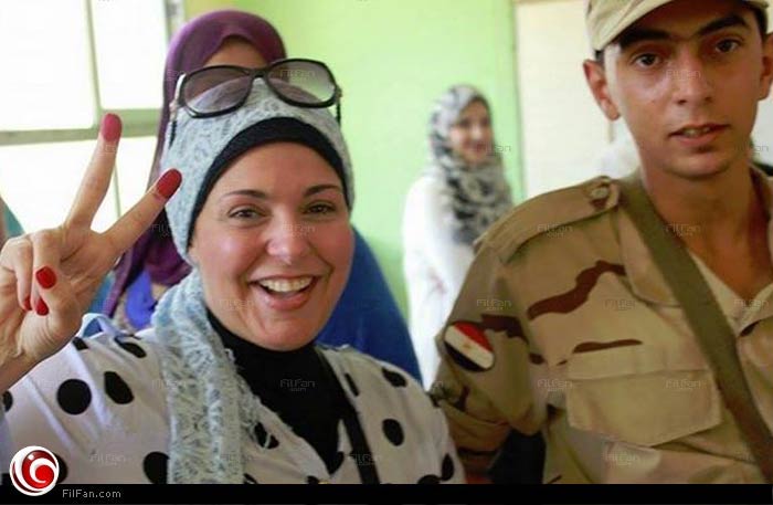 صابرين في اللجنة الانتخابية