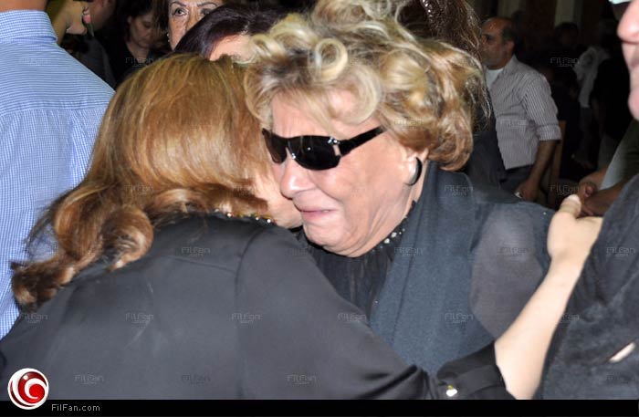 بكاء نادية لطفي