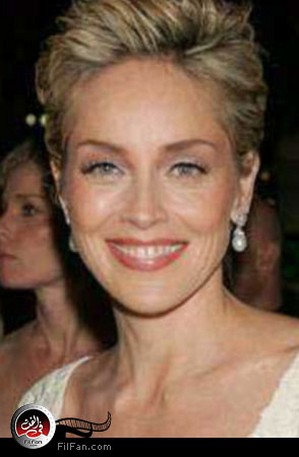 شارون ستون مشاركة في المهرجان بفيلم &quot;الكلب ألفا&quot;.