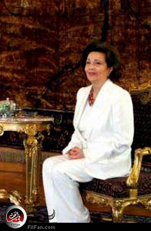 سيدة مصر الأولي سوزان مبارك