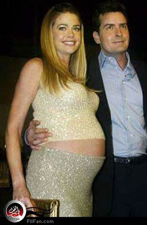 تشارلي شين ودينيس ريتشاردس - الصورة من رويترز