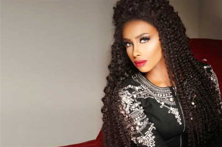 داليا مبارك