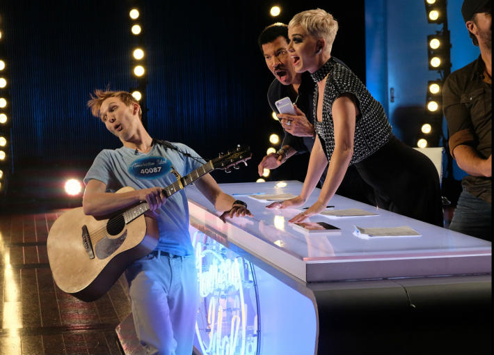 كاتي بيري american idol