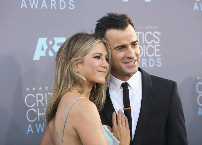 جينيفر أنستون وجستن ثيرو