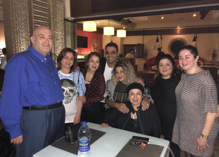 بوسي شلبي وإلهام شاهين وبوسي ونورا وعماد أديب ومي نور الشريف