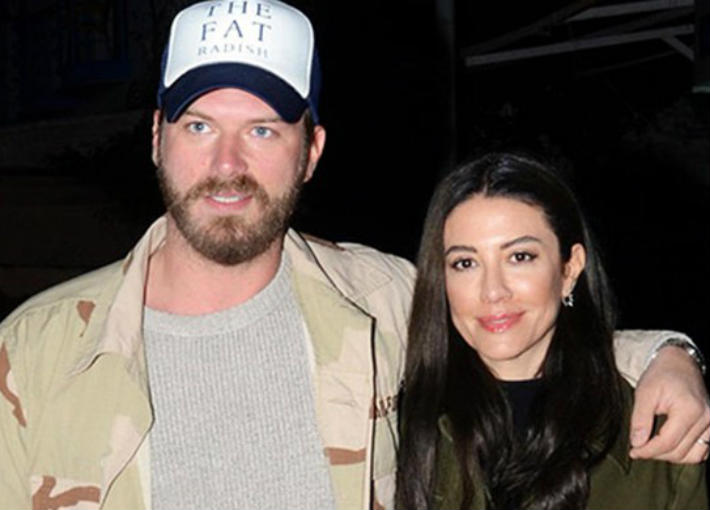 كيفانش تاتليتوج وزوجته