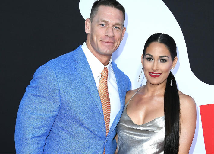 جون سينا وخطيبته السابقة