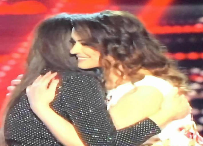 هالة وإليسا