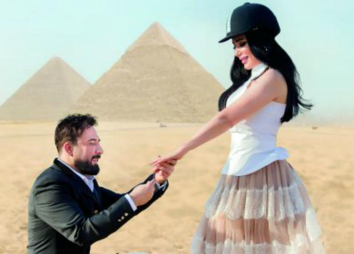 عبير صبري وزوجها 