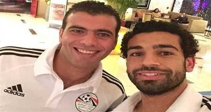 محمد صلاح وعماد متعب 