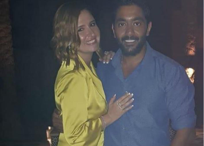 أحمد فلوكس وهنا شيحة 