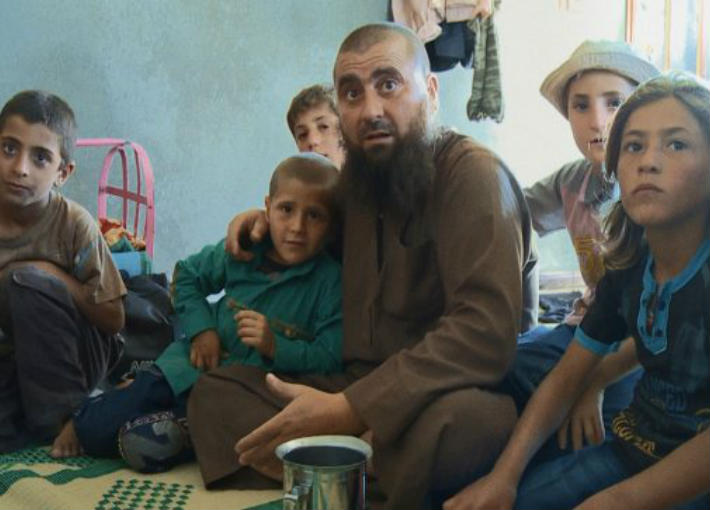 حسين حبوش في فيلم &quot;عن الآباء والأبناء&quot;