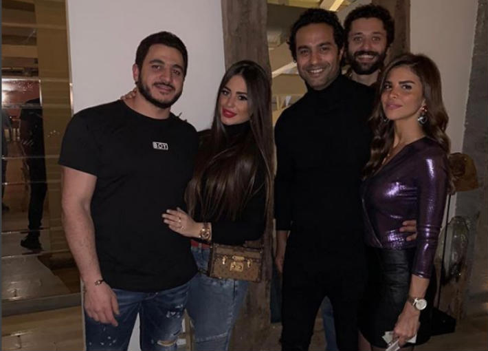 كريم فهمي وزوجته وشهد رمزي وكريم السبكي وكريم محمود عبد العزيز