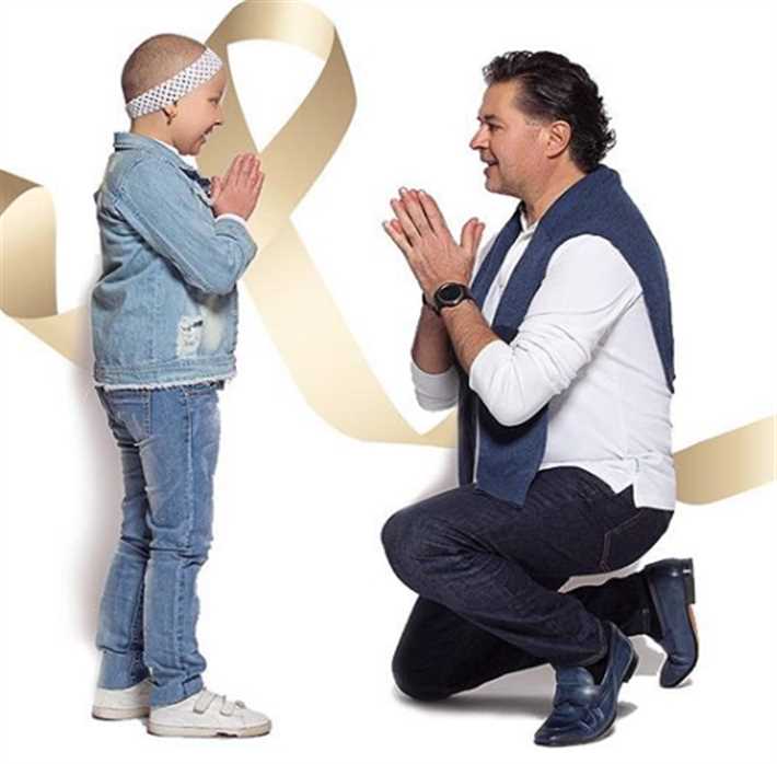 راغب علامة يتعهد بدعم الأطفال المصابة بالسرطان