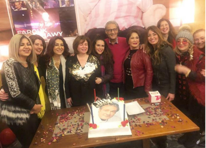 فاروق الفيشاوي مع النجمات