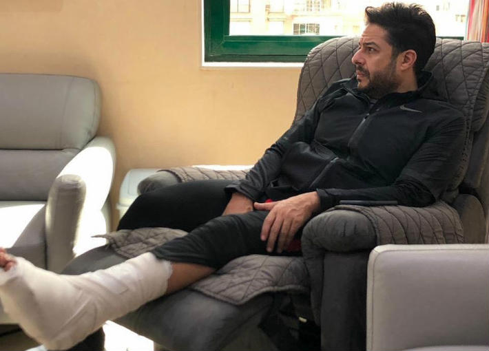 إصابة محمد حماقي في قدمه