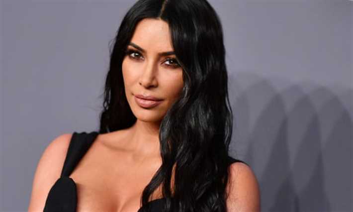 كيم كارداشيان