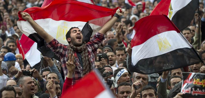 صورة أرشيفية من أحداث ثورة ٢٥ يناير بميدان التحرير في عام ٢٠١١