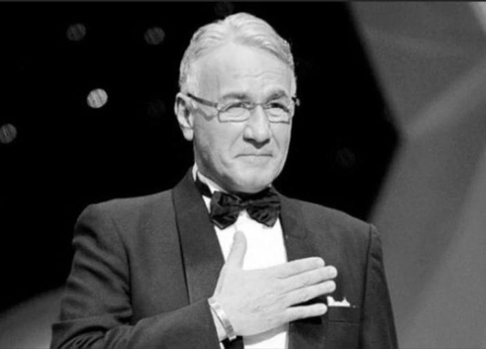 عزت أبو عوف