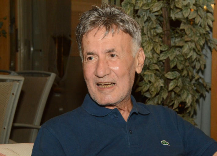 عزت أبو عوف