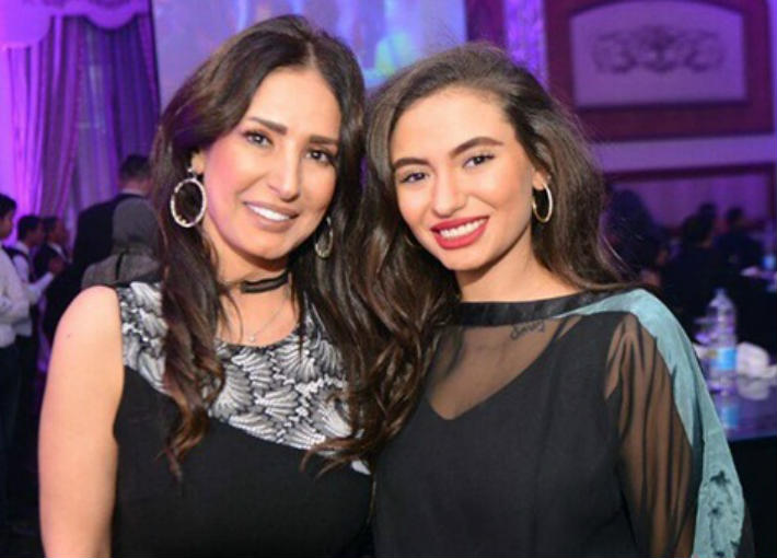 أمل رزق وابنتها لمى كتكت