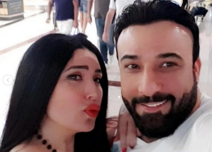 عبير صبري وزوجها 