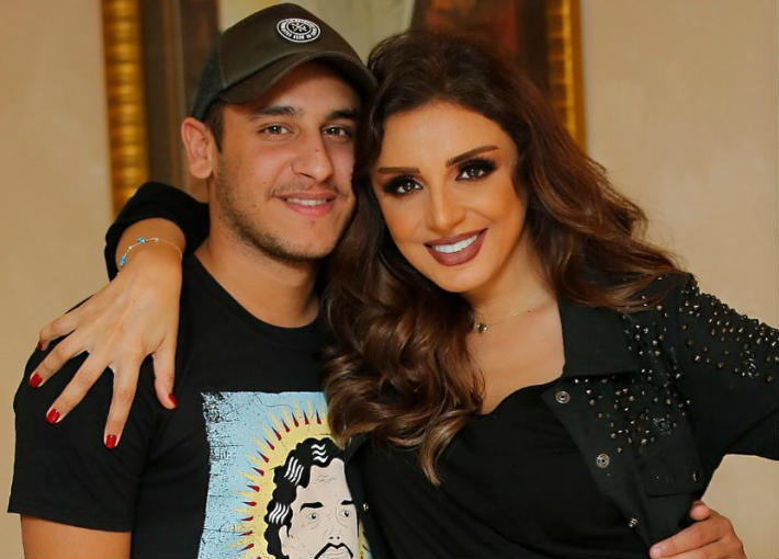 أنغام وابنها