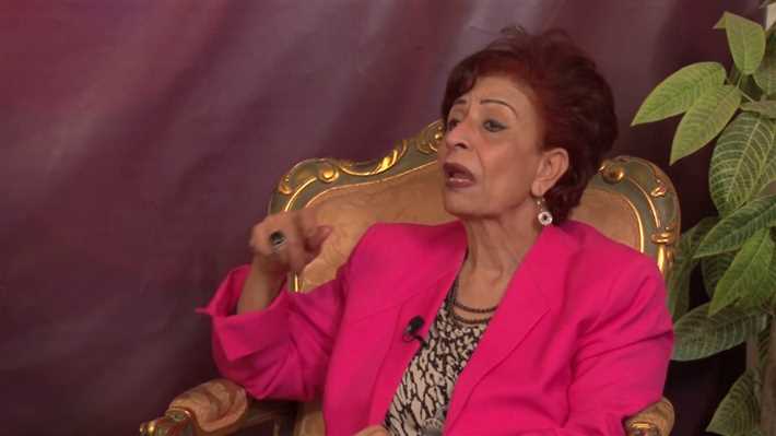 جدة لينا الفيشاوي الدكتورة سلوى عبد الباقى