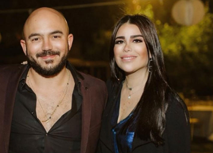 محمود العسيلي وخطيبته