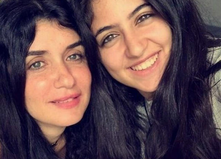غادة عادل وابنتها