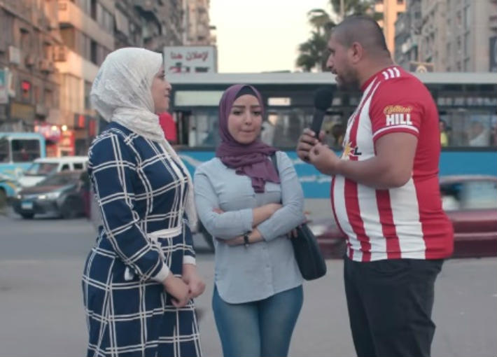 مذيع الشارع