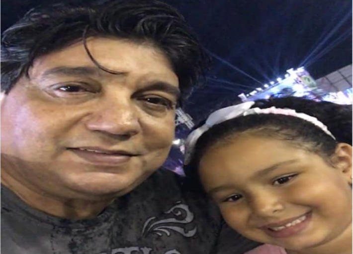 ممدوح موسى والطفلة