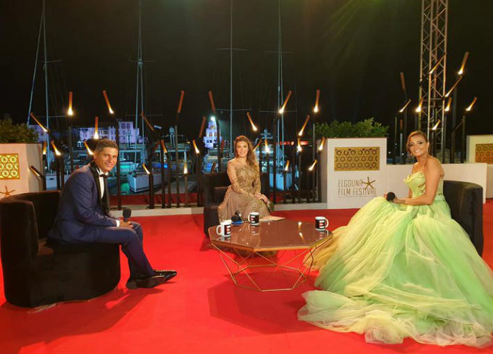 بشرى أثناء الحوار