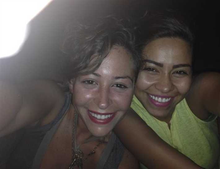 شيرين عبد الوهاب ومنة شلبي 