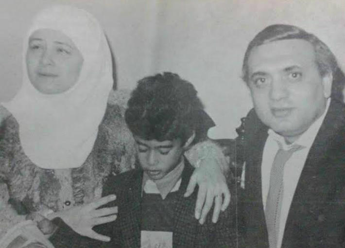 هيثم أحمد زكي، مع والدته وزوجها