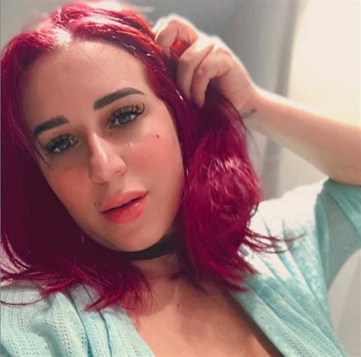 أسما شريف منير 