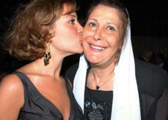 زيزي مصطفى ومنة شلبي