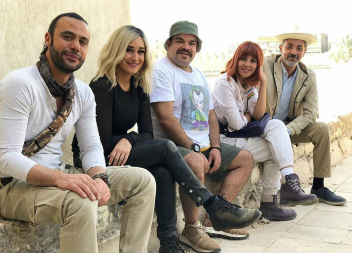 صورة جماعية لنجوم فيلم لص بغداد