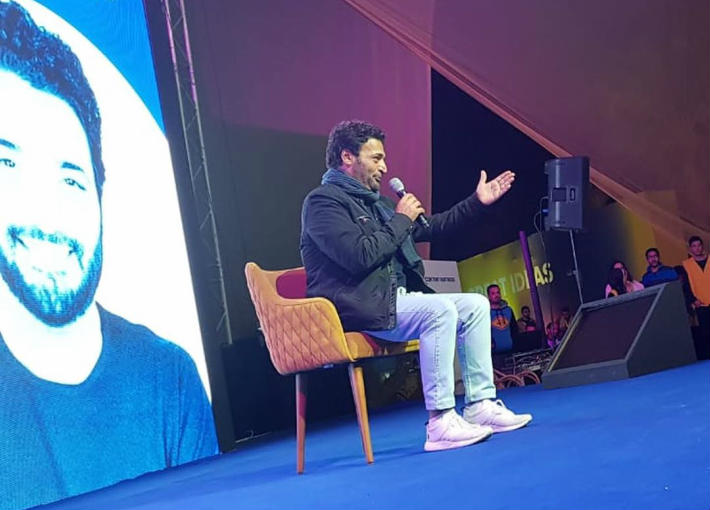 حميد في اللقاء مع طلبة الجامعة الأمريكية 